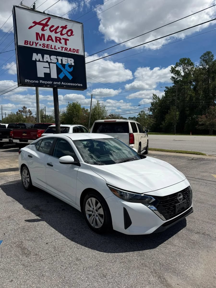 Used 2024 Nissan Sentra S FWD image 8