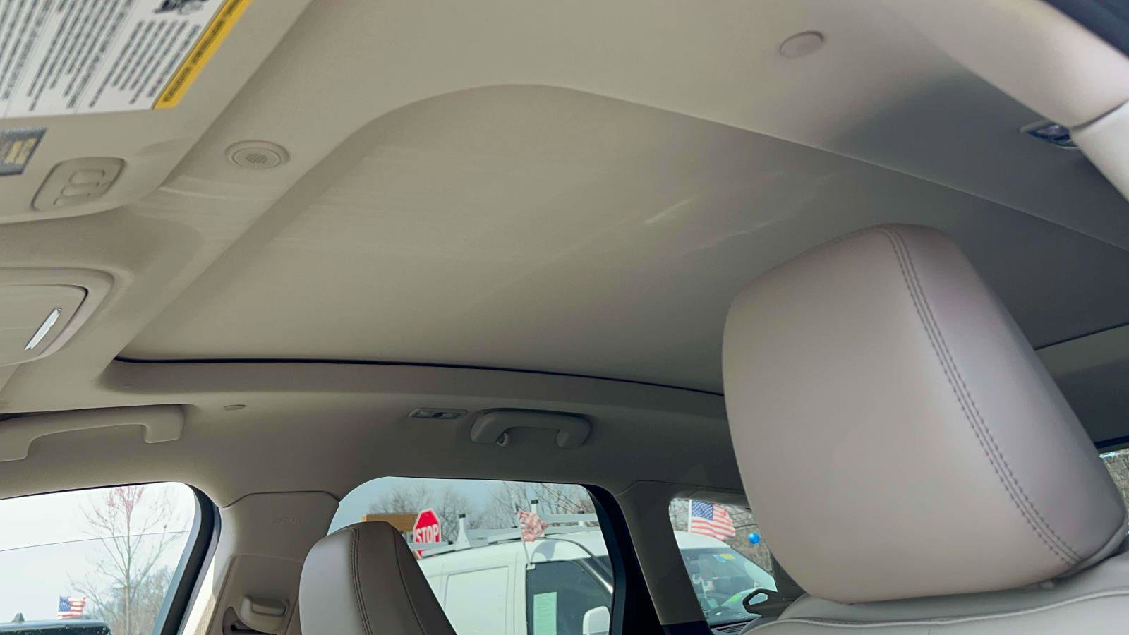 Used 2022 Lincoln Corsair AWD w/ Premium Package image 19