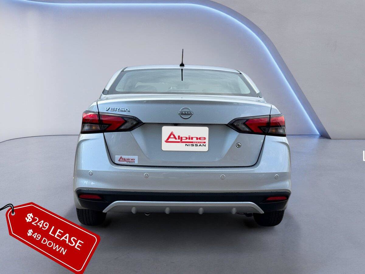 Used 2025 Nissan Versa S w/ Trunk Package FWD image 4