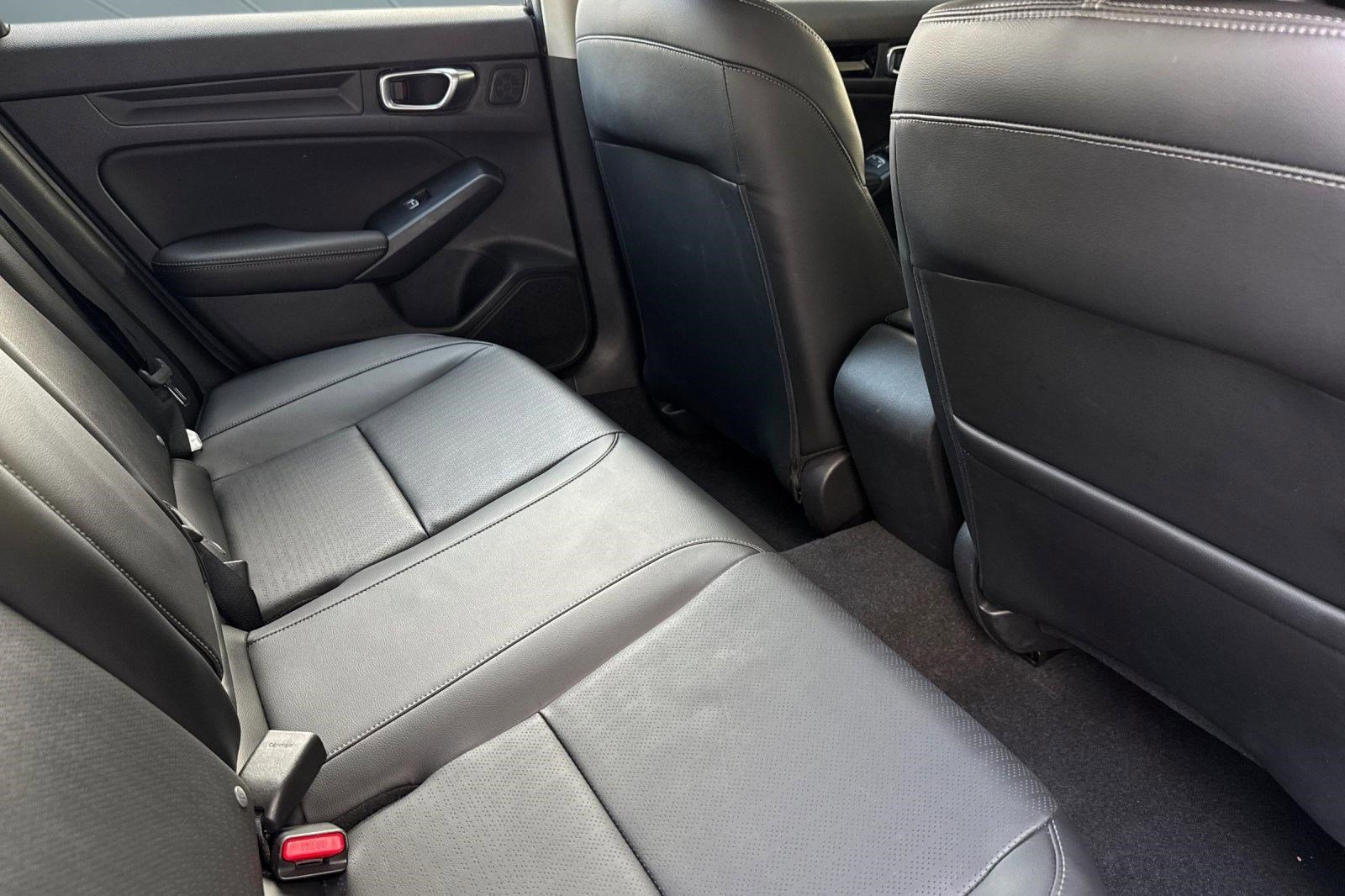 Used 2024 Honda Civic EX-L image 29