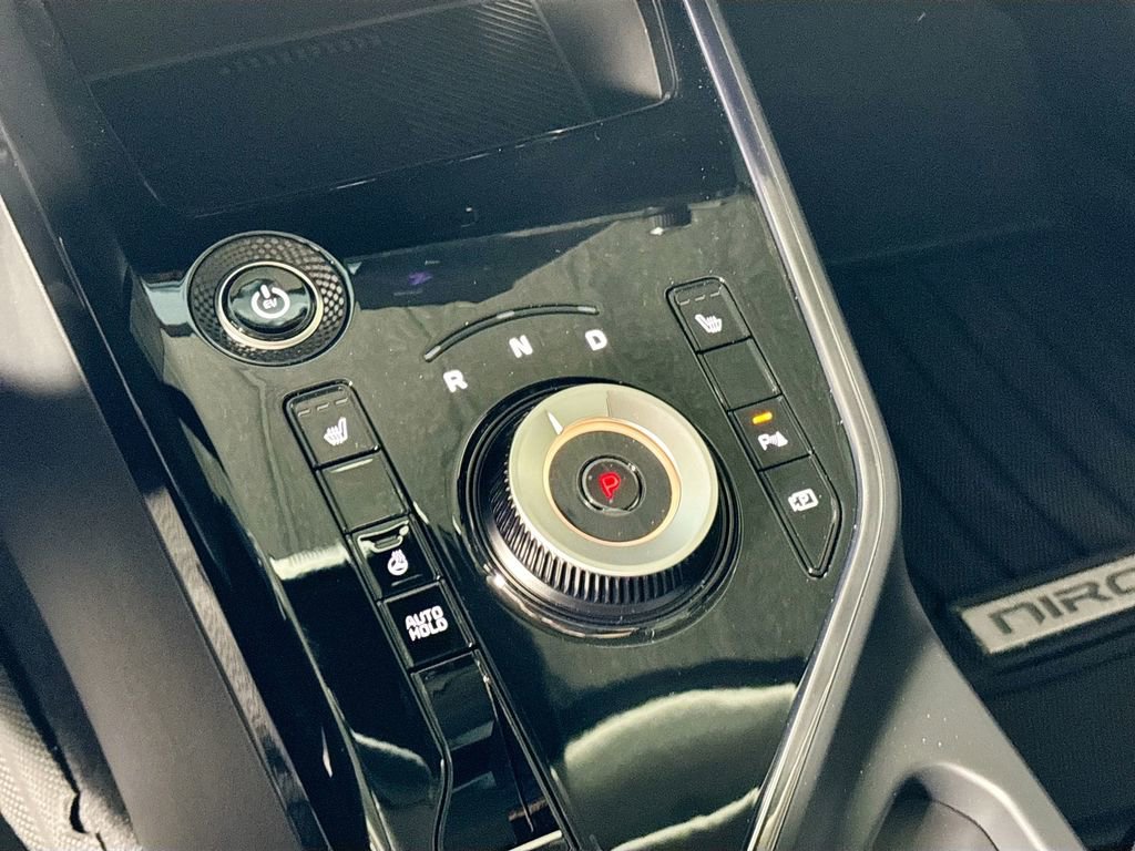 New 2026 Kia Niro Wind FWD image 18