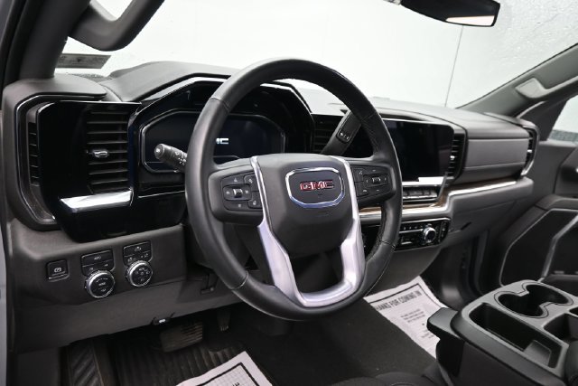 Used 2024 GMC Sierra 1500 Elevation AWD/4WD image 12