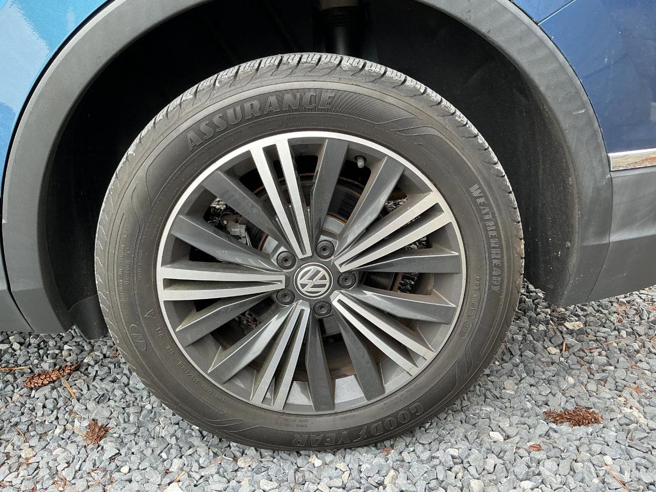 Used 2018 Volkswagen Tiguan SEL image 13