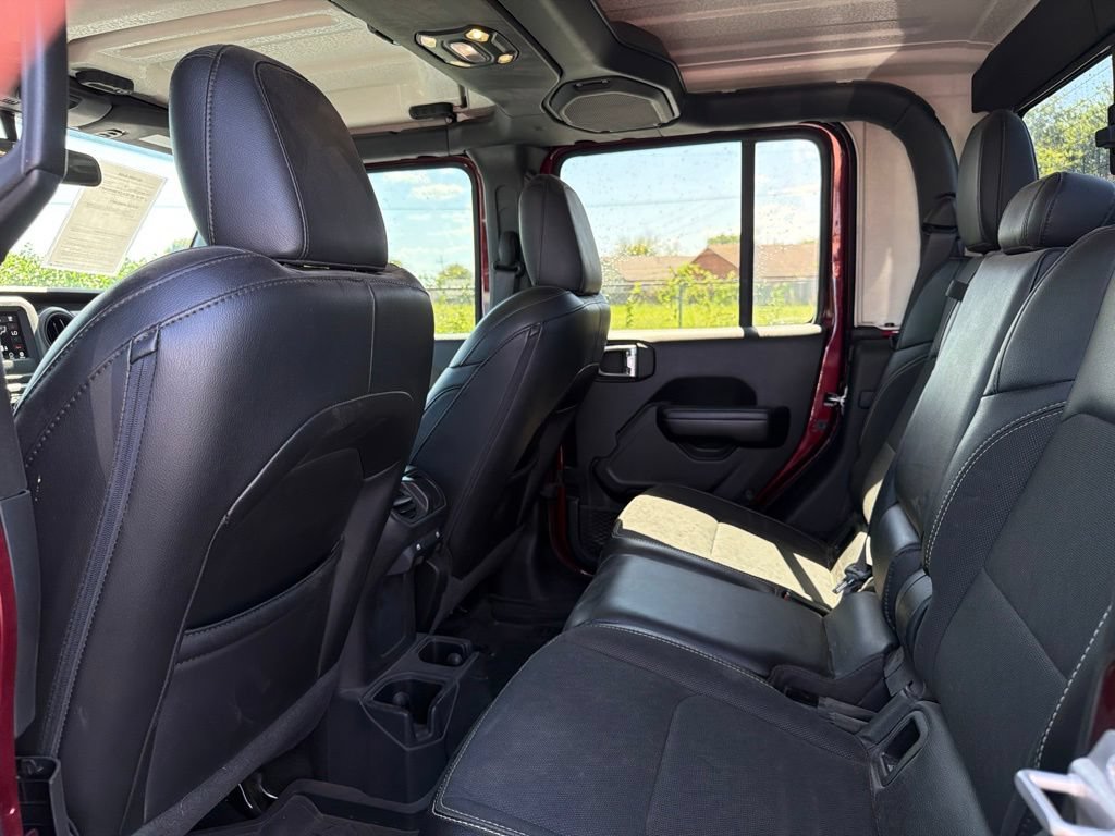Used 2021 Jeep Gladiator Sport AWD/4WD image 9