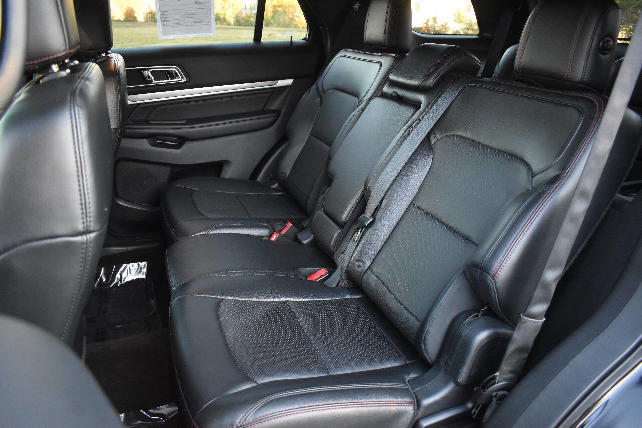 Used 2016 Ford Explorer Sport w/ Equipment Group 401A image 14