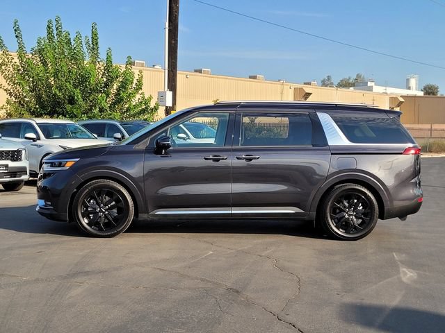 Used 2022 Kia Carnival SX FWD image 8