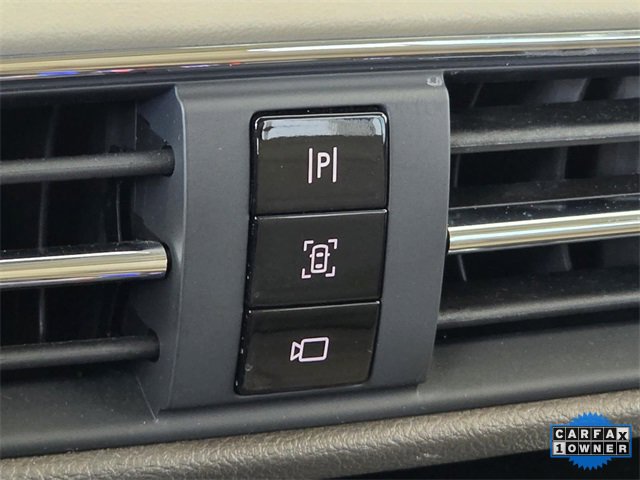 Used 2022 Lincoln Corsair Reserve w/ Equipment Group 201A image 30