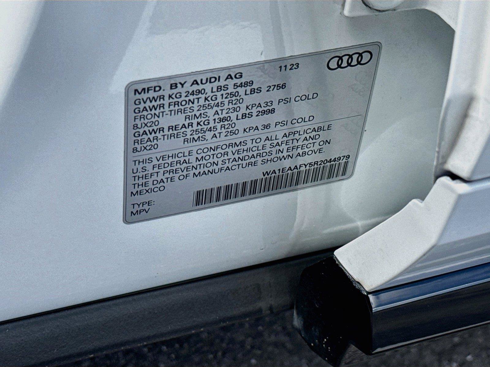 Certified 2024 Audi Q5 2.0T Premium Plus AWD/4WD image 34