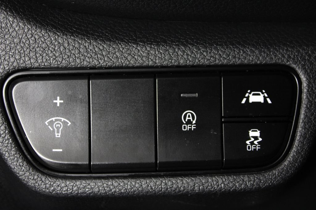 Used 2021 Kia Seltos S AWD/4WD image 23