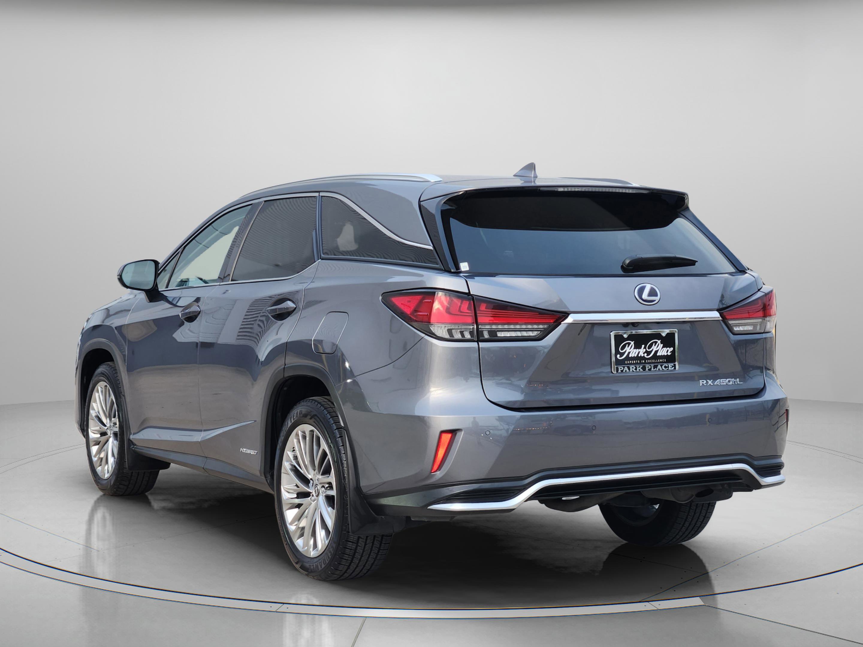 Used 2020 Lexus RX 450hL Luxury w/ Accessory Package image 3