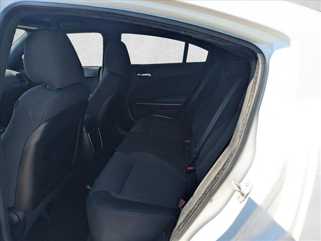 Used 2018 Dodge Charger SXT image 16