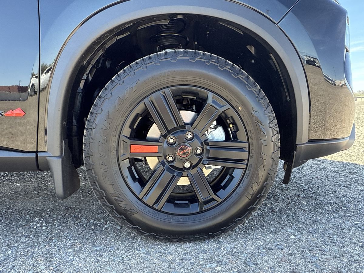 New 2026 Nissan Rogue SV AWD/4WD image 10