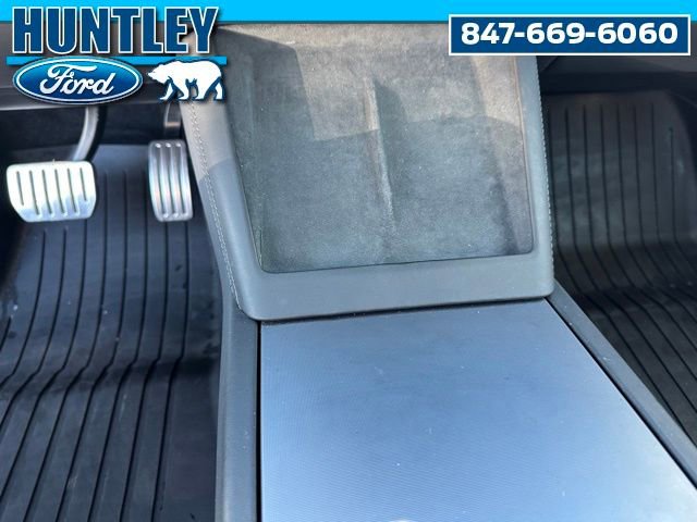 Used 2024 Tesla Model 3 Performance image 23