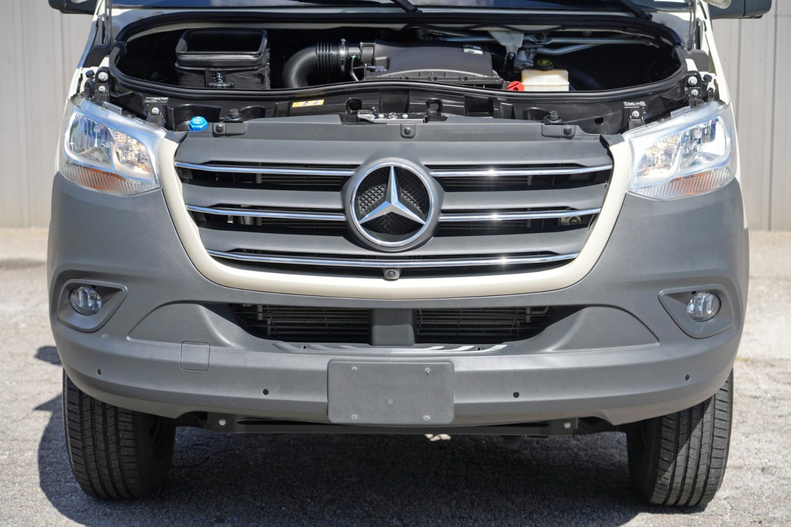 Used 2021 Mercedes-Benz Sprinter 2500 w/ Comfort Plus Package image 8
