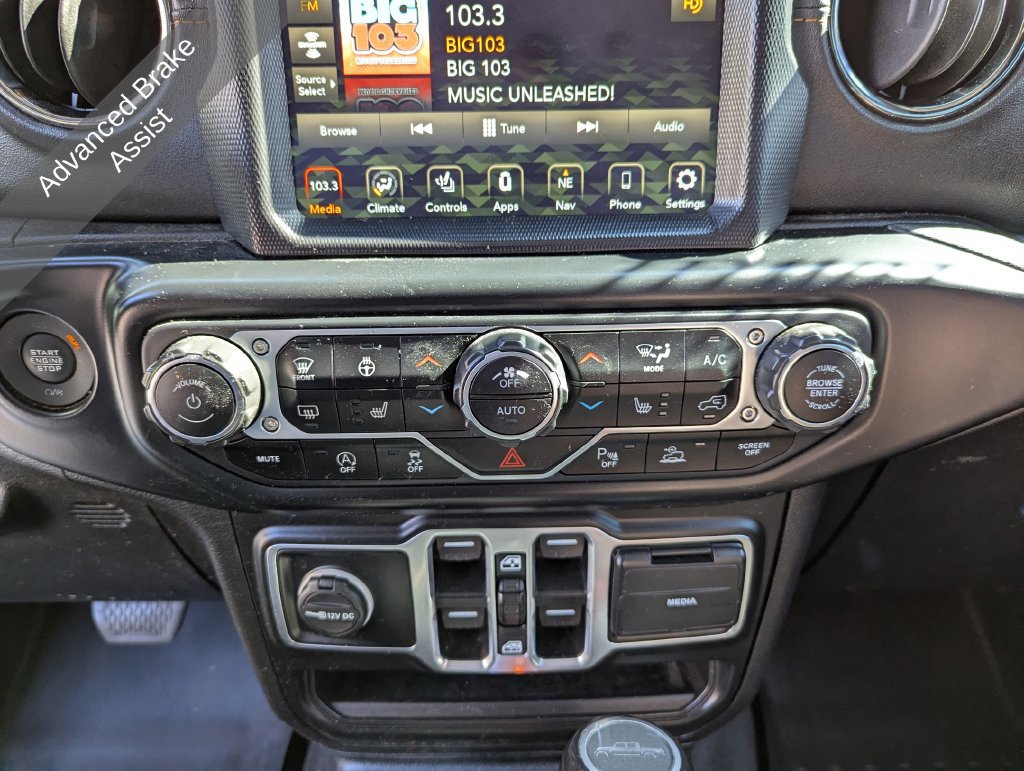 Used 2021 Jeep Gladiator Overland AWD/4WD image 27