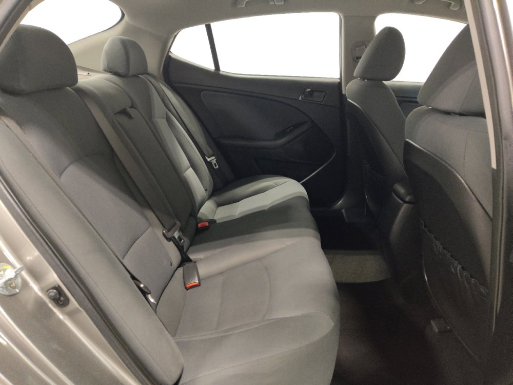 Used 2015 Kia Optima LX image 19