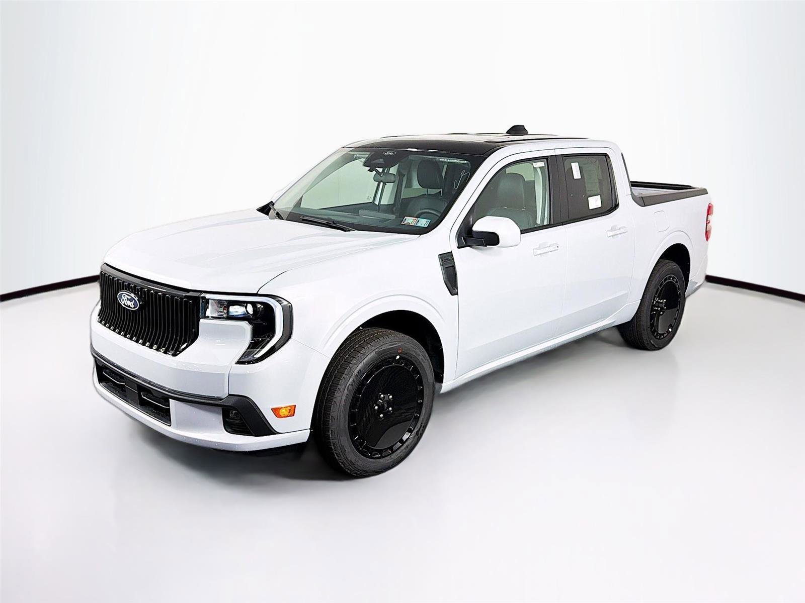 New 2026 Ford Maverick Lobo image 3