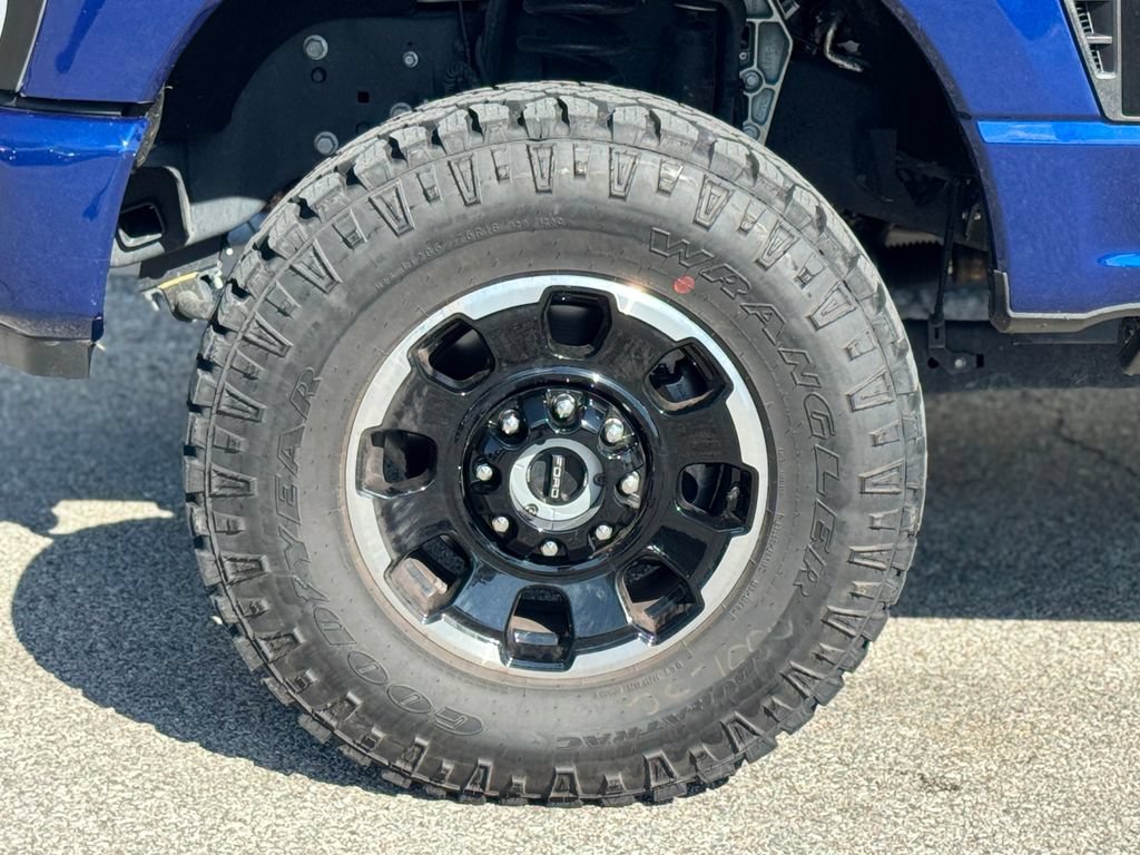 Used 2026 Ford F250 Platinum w/ Tremor Off-Road Package AWD/4WD image 38