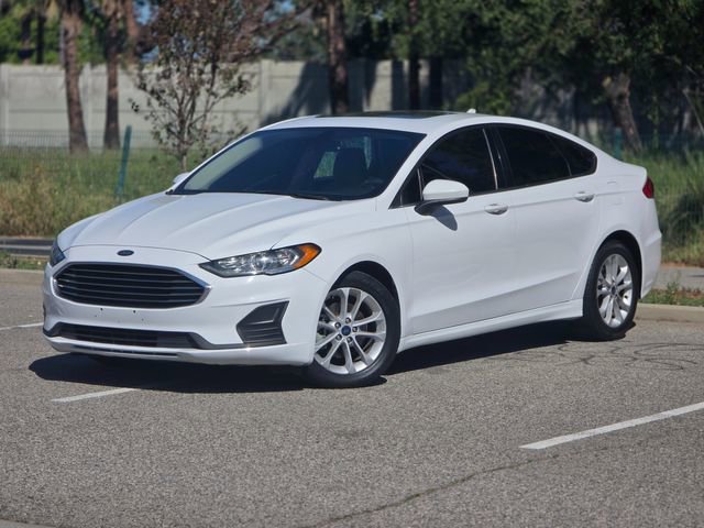Used 2020 Ford Fusion SE image 24