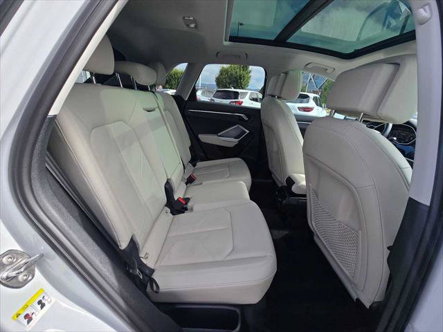 Certified 2024 Audi Q3 2.0T Premium w/ Convenience Package AWD/4WD image 12
