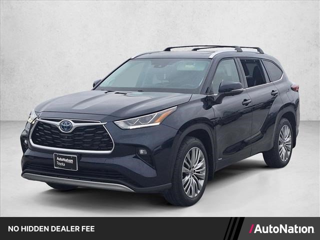 Used 2023 Toyota Highlander Platinum