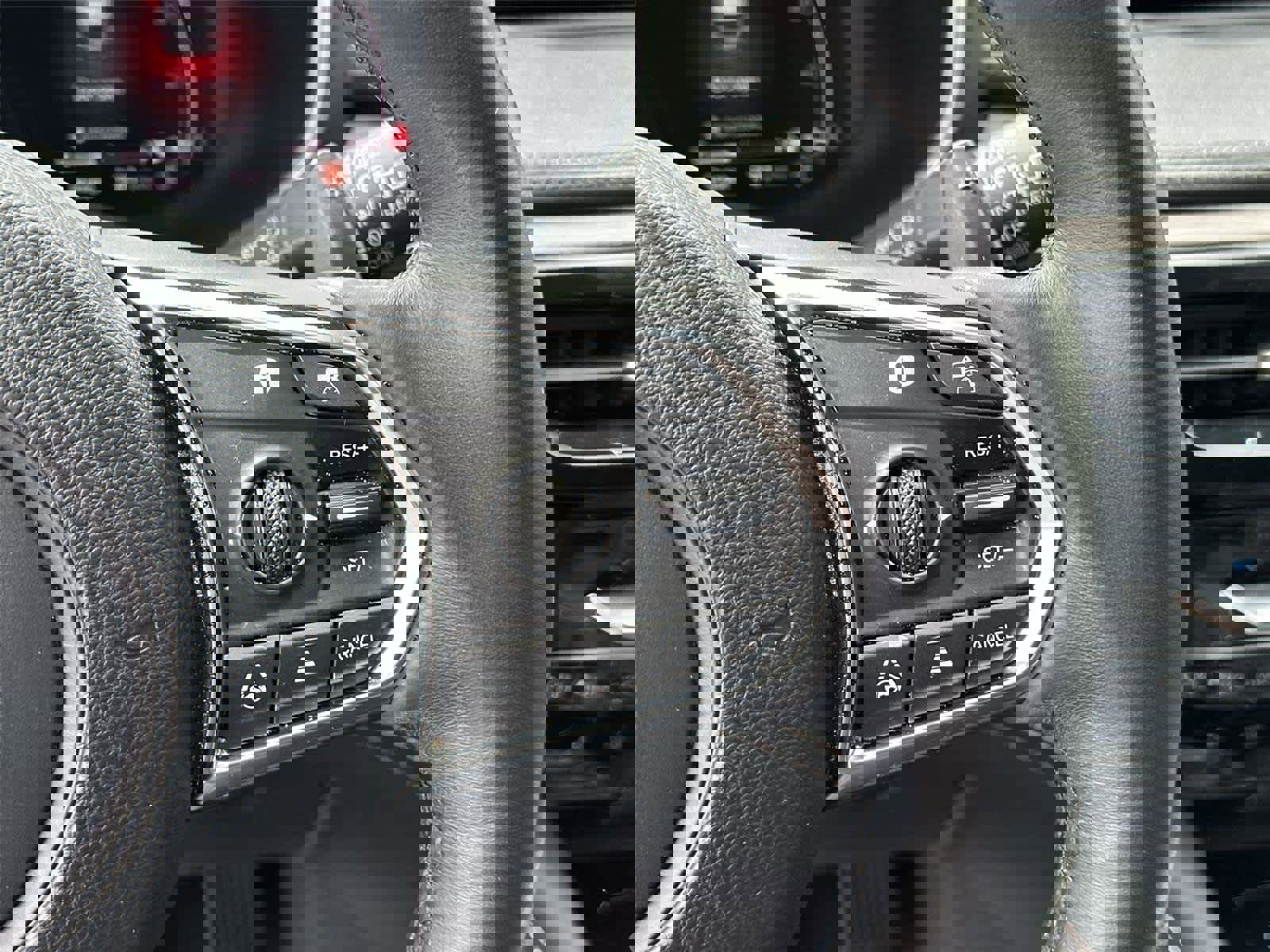 Certified 2023 Acura MDX SH-AWD w/ Advance Package image 25