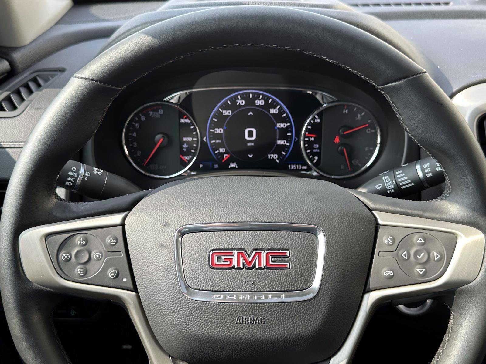 Certified 2024 GMC Terrain Denali w/ Denali Premium Package image 20