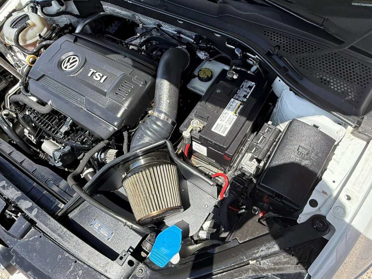 Used 2016 Volkswagen GTI SE w/ Lighting Package (SEL) FWD image 23