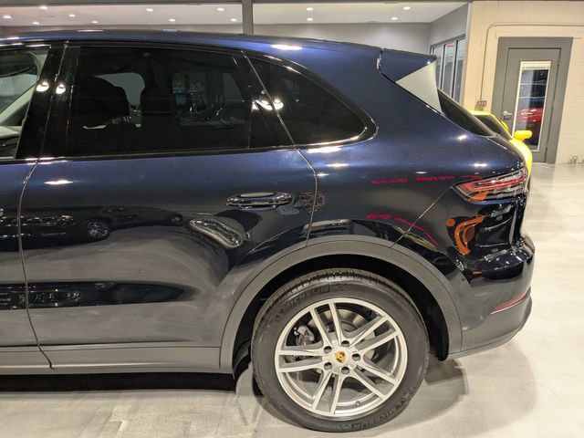 Used 2019 Porsche Cayenne AWD/4WD image 6