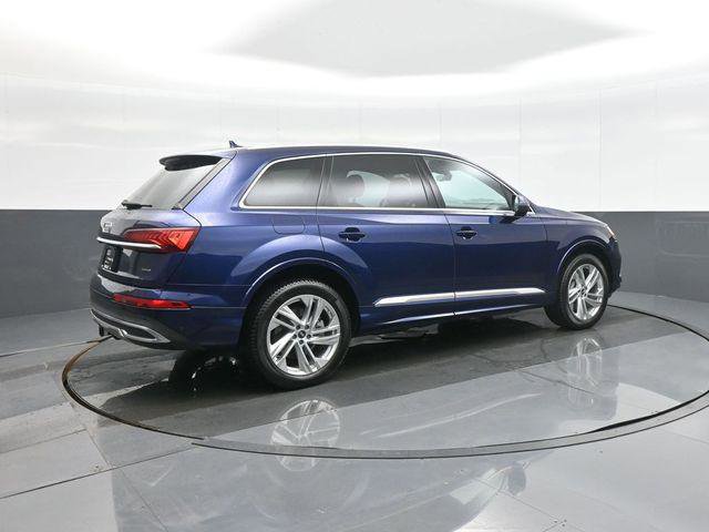 Used 2023 Audi Q7 3.0T Premium Plus w/ Premium Plus Package AWD/4WD image 7