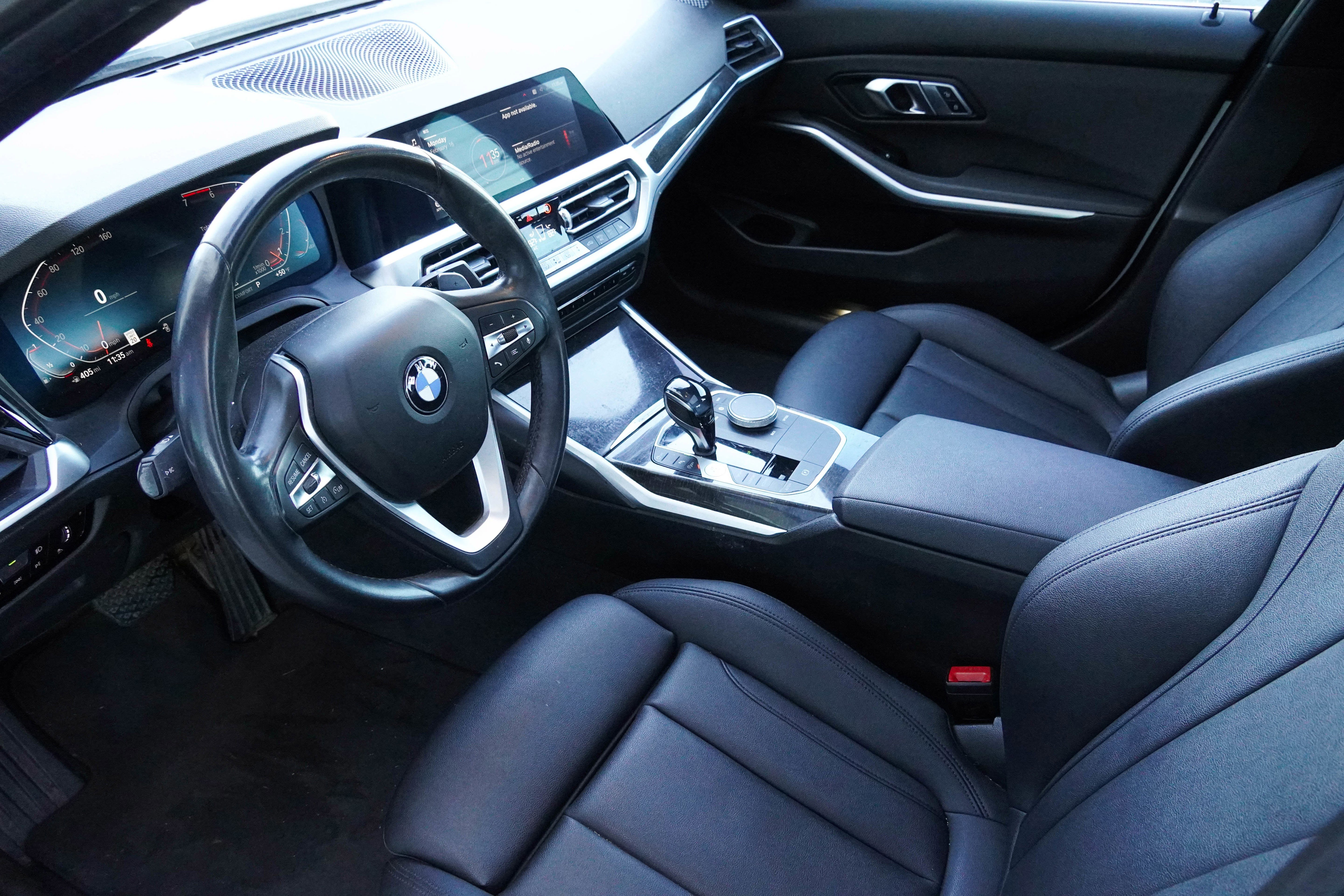 Used 2020 BMW 330i Sedan w/ Convenience Package image 9