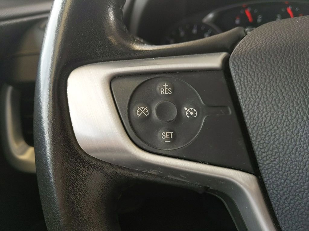 Used 2019 GMC Terrain SLE w/ Driver Convenience Package FWD image 16
