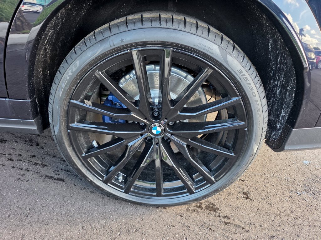 New 2027 BMW X6 M60i w/ Climate Comfort Package AWD/4WD image 13