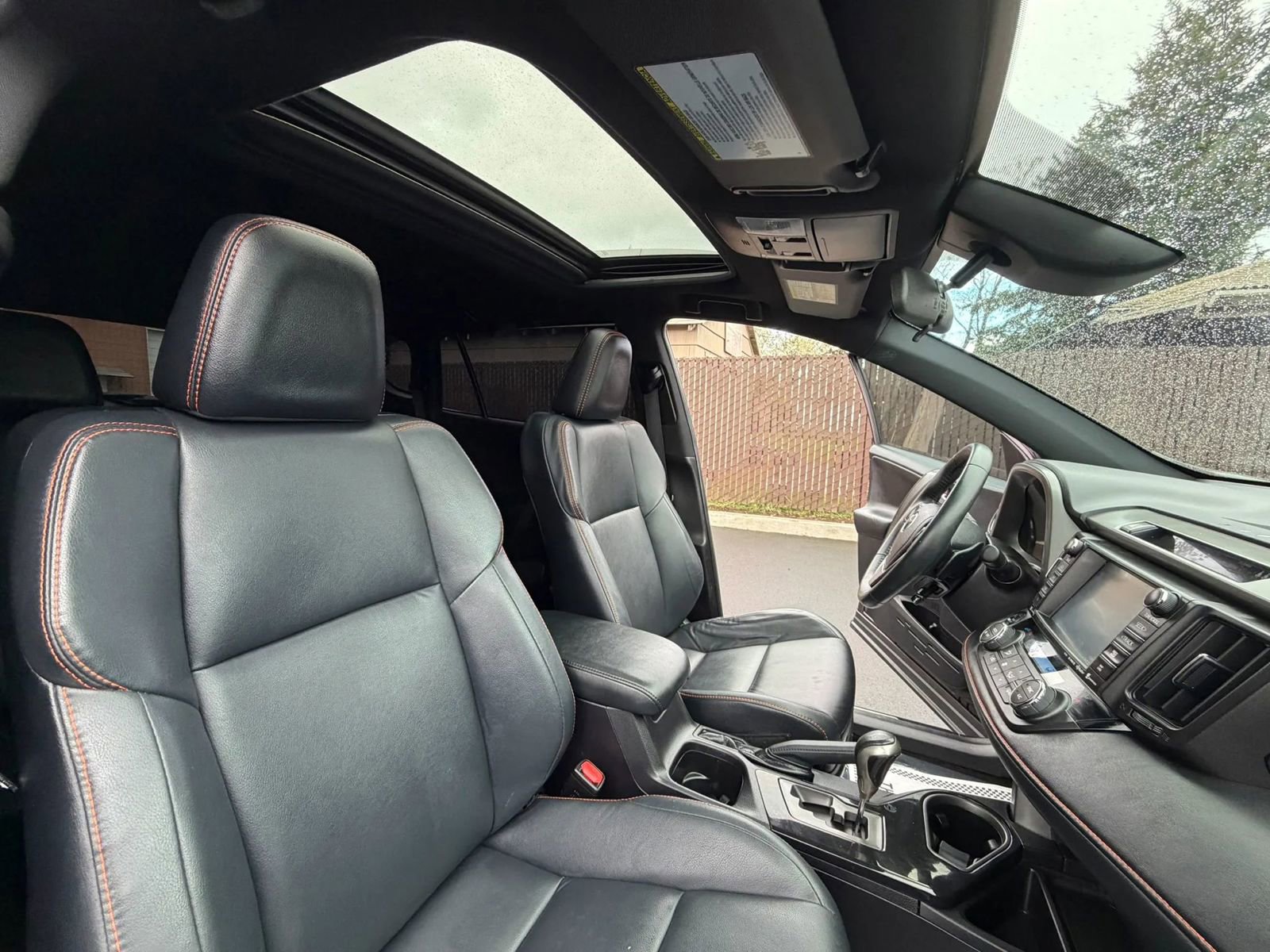 Used 2017 Toyota RAV4 SE w/ Power Special Value Package AWD/4WD image 27