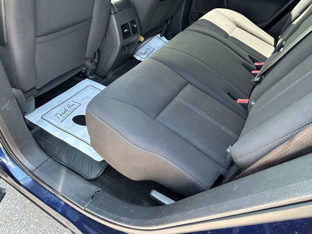 Used 2011 Ford Edge SE FWD image 9