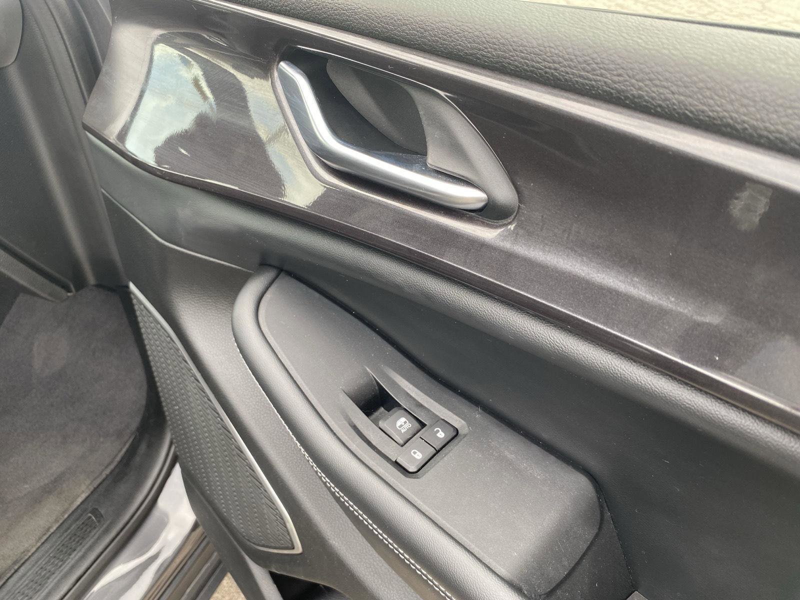 Used 2022 Jeep Grand Cherokee Altitude image 35