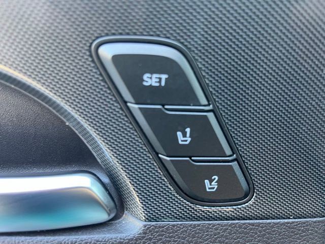 Used 2022 Hyundai Santa Fe Limited image 12