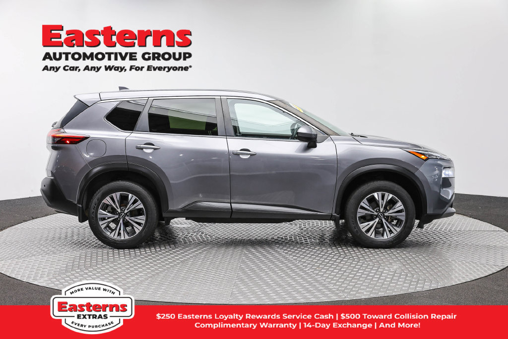 Used 2023 Nissan Rogue SV AWD/4WD image 5