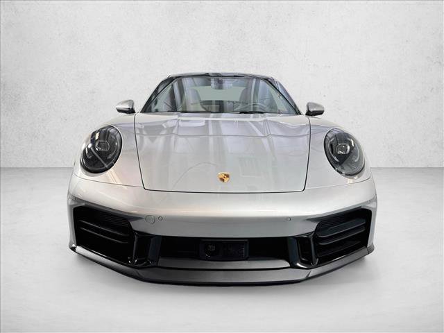Certified 2025 Porsche 911 Carrera RWD image 6