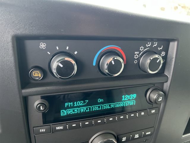 Certified 2025 Chevrolet Express 3500 LT w/ LT Preferred Equipment Group image 20