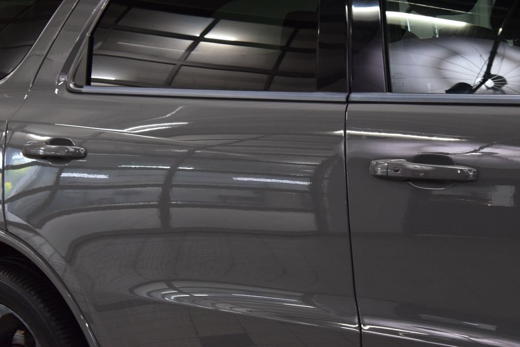 Used 2023 Dodge Durango R/T w/ Hemi Orange Plus Package AWD/4WD image 19