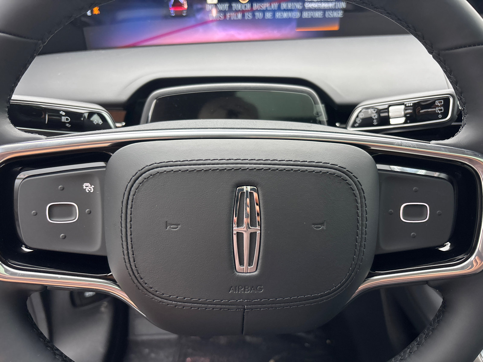 New 2026 Lincoln Nautilus Reserve AWD/4WD image 16