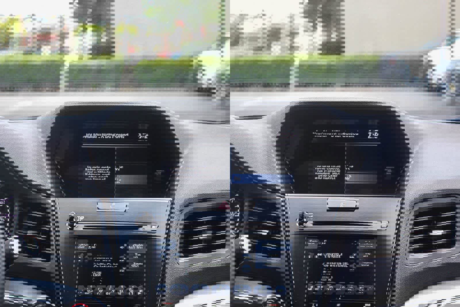 Used 2020 Acura ILX w/ Premium Package image 19