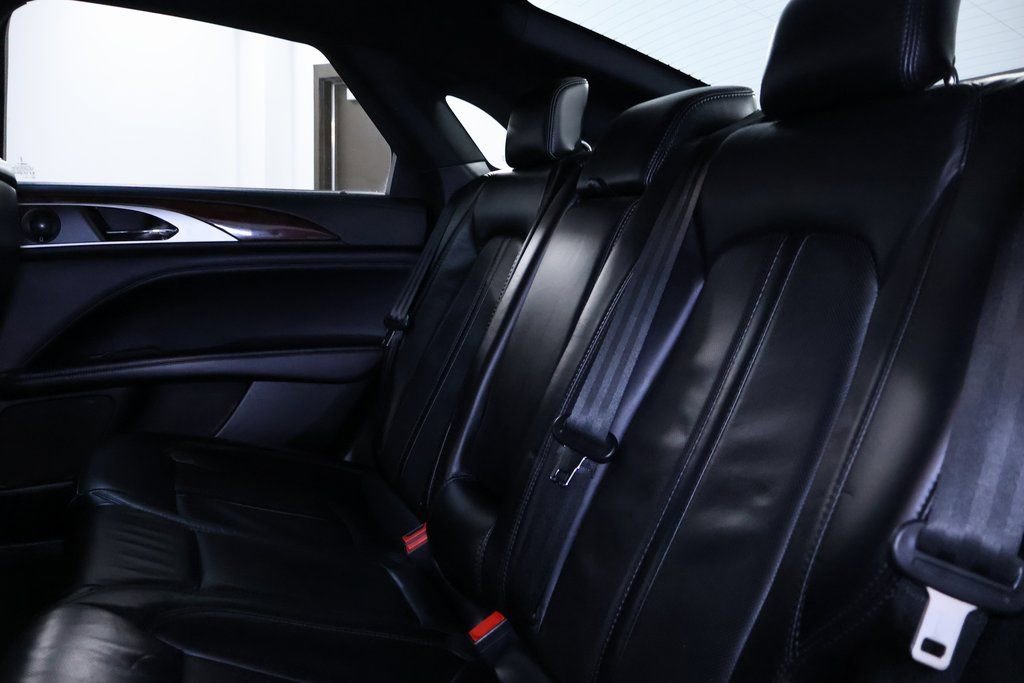 Used 2020 Lincoln MKZ Reserve w/ Elements Package image 18