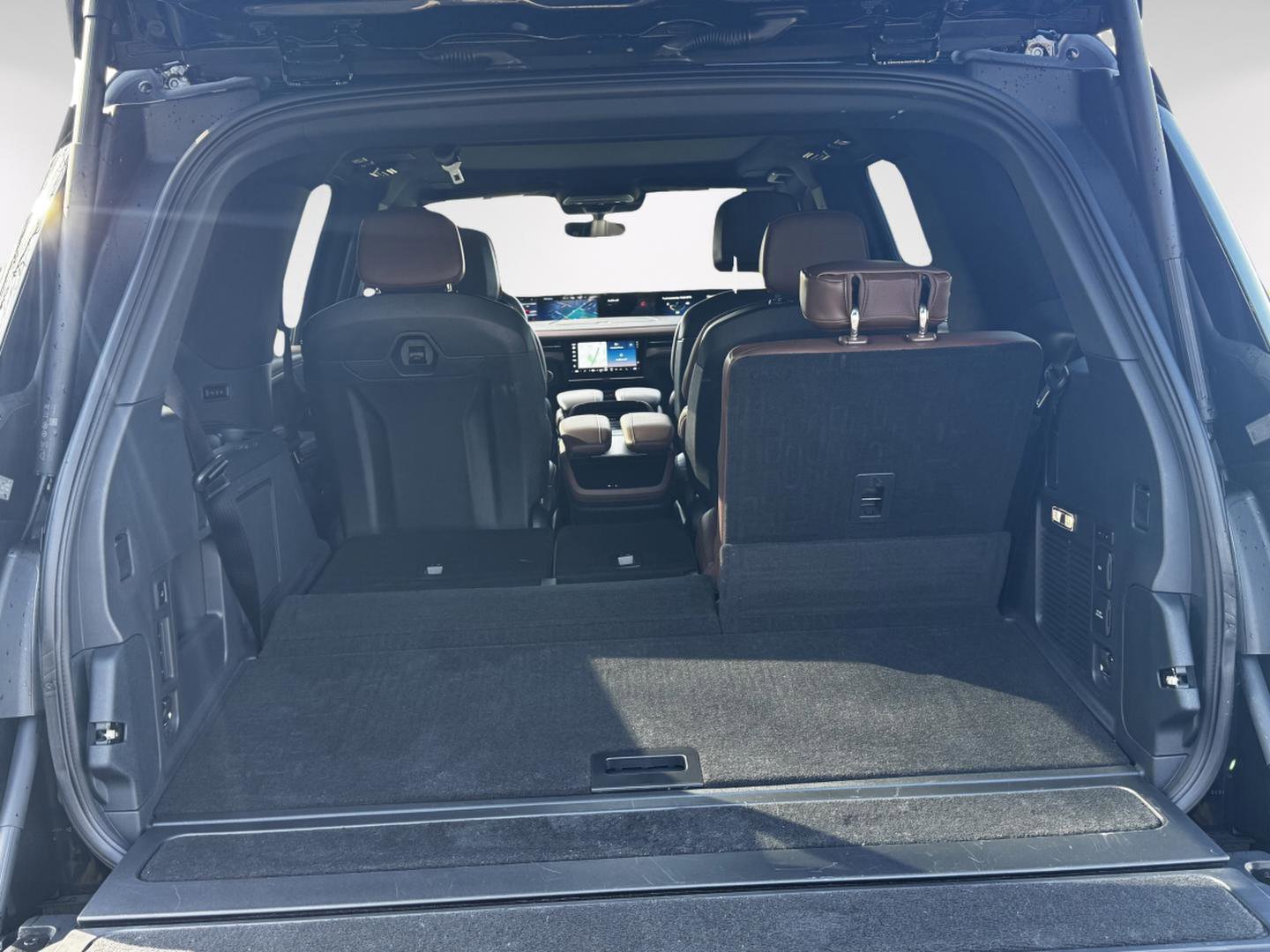 Used 2025 Lincoln Navigator Reserve AWD/4WD image 38