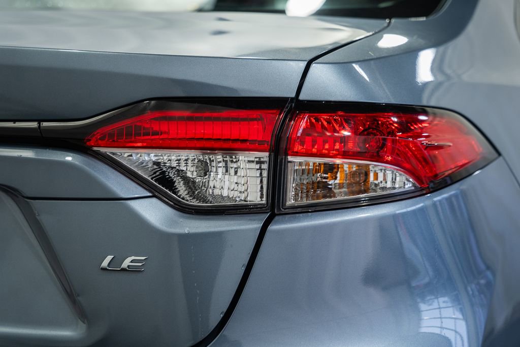 Used 2024 Toyota Corolla LE image 6