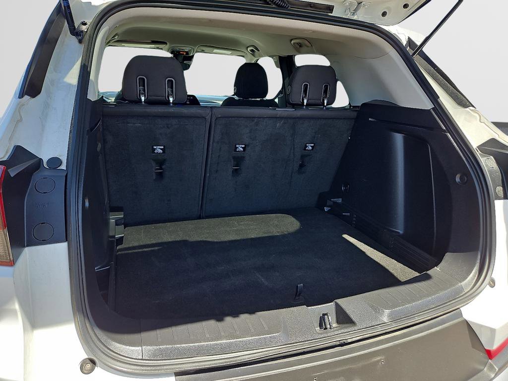 Used 2025 Chevrolet TrailBlazer LT FWD image 7