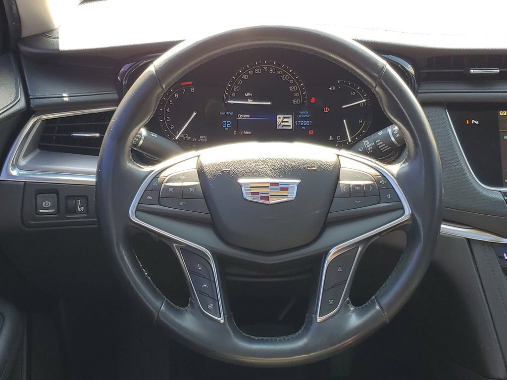 Used 2018 Cadillac XT5 Luxury w/ Driver Awareness Package FWD image 24