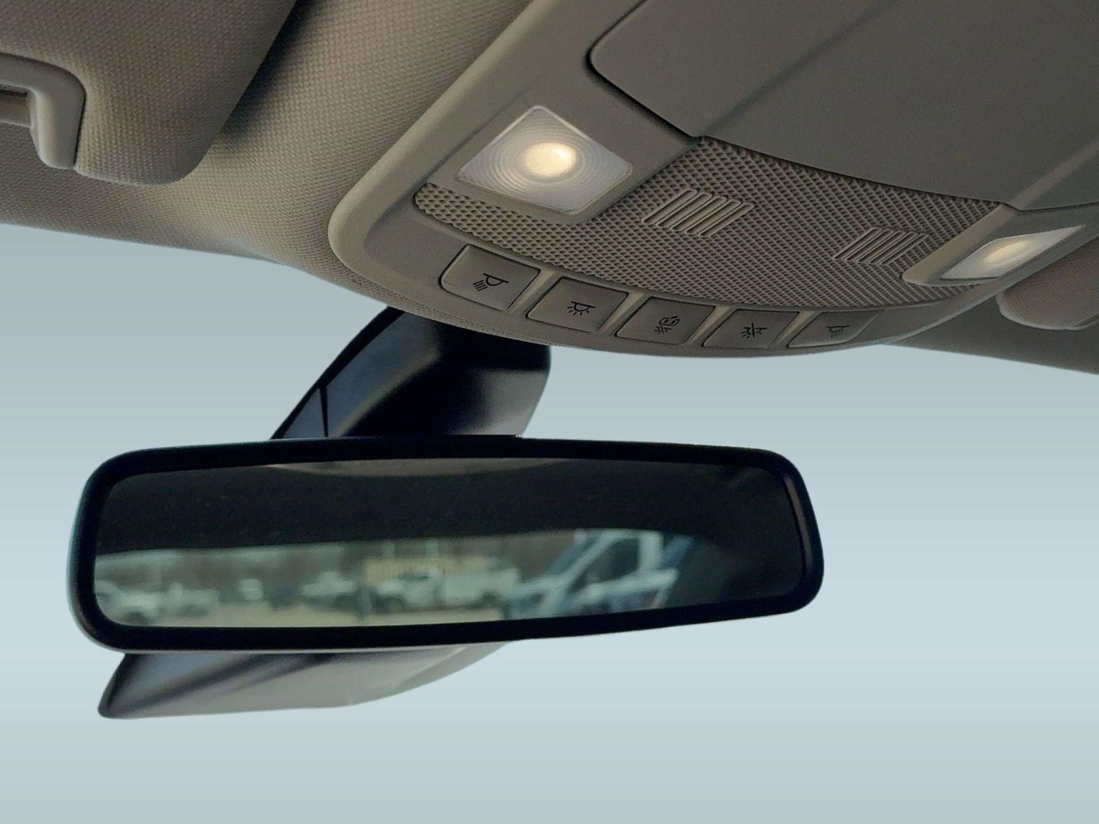 Used 2020 Ford Fusion SE image 20