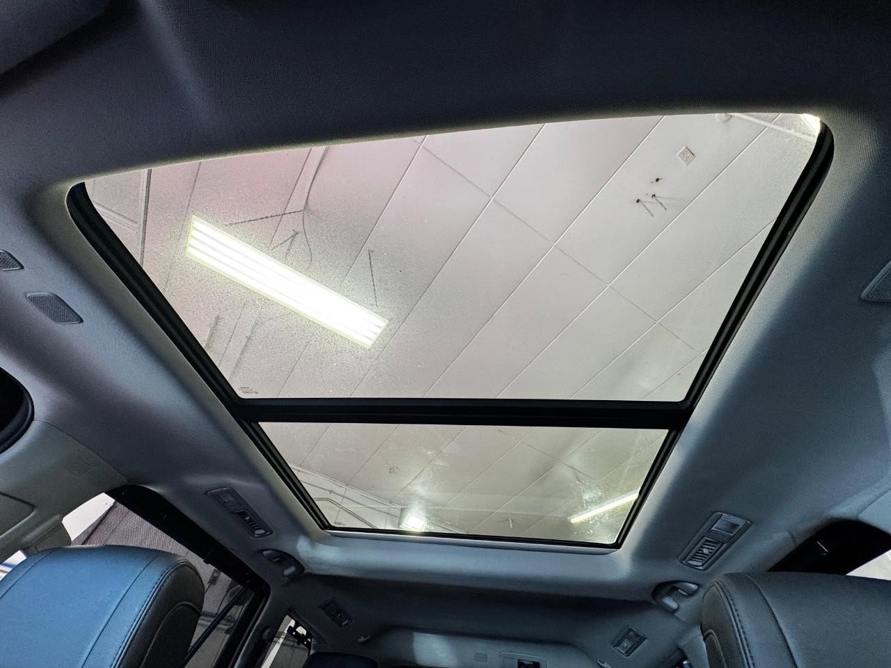 Used 2024 Toyota Sequoia Limited image 29